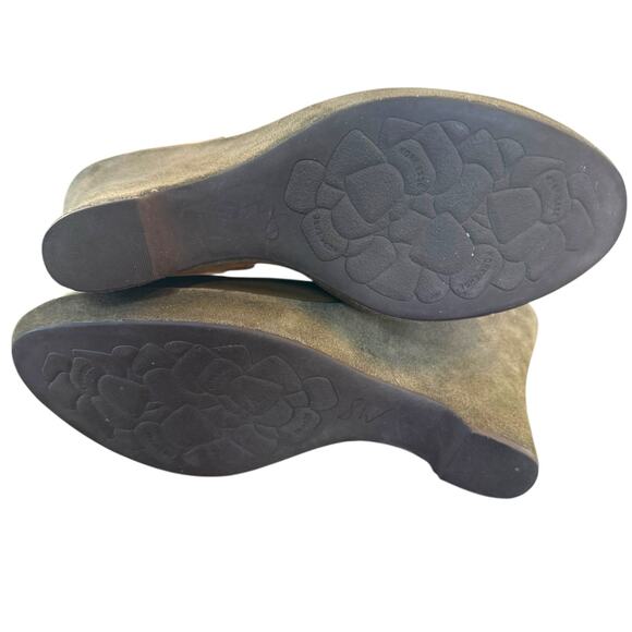 Kork Ease Women's Liliana Olive Green Leather and Suede Wedge Pumps - Size 8/39 - Picture 10 of 10